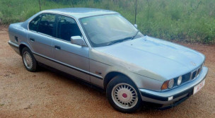 BMW 520i Sedan - 1992